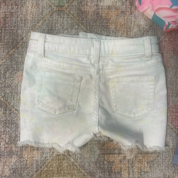 Girls Cat & Jack Cutout Swimsuit and 2 Shorts Lot (Small 6/6x) - Picture 6 of 7